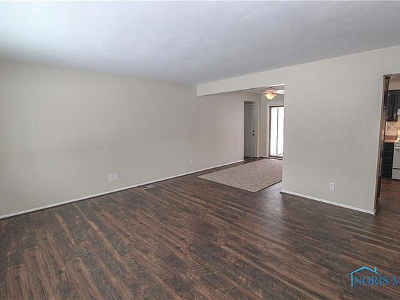 5th image of 171 Margaret Pl