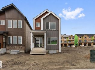 18717 18a Ave NW, Edmonton, AB T6T 2M9