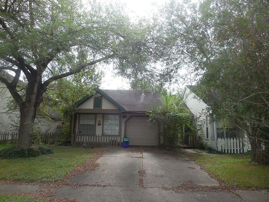 1st image of 14511 Briton Cove Dr