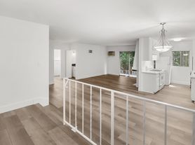 1419 S Bentley Ave, Los Angeles, CA