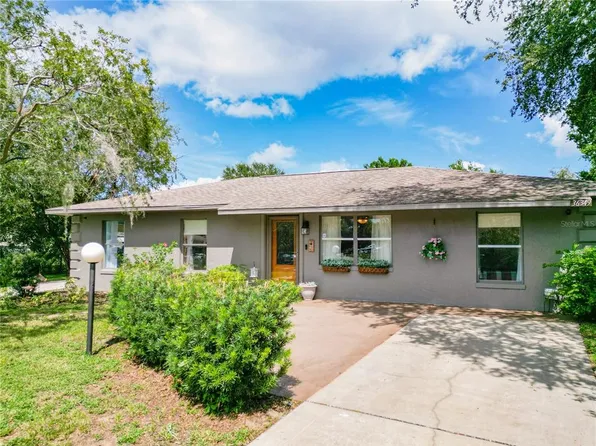 36349 Stratford Ct, Grand Island, FL 32735