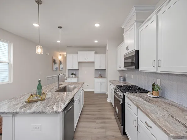 284 Gregory Village Dr, Lillington, NC 27546