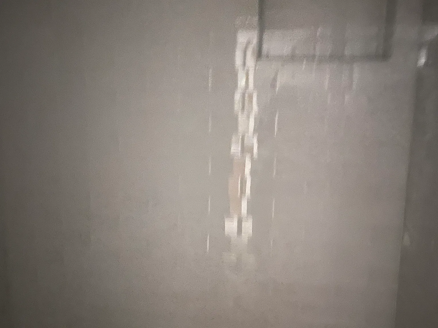 2 bed, 1980 sqft, $2,000 — Photo 2