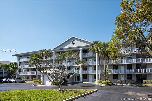 1st image of 1522 Whitehall Dr APT 305
