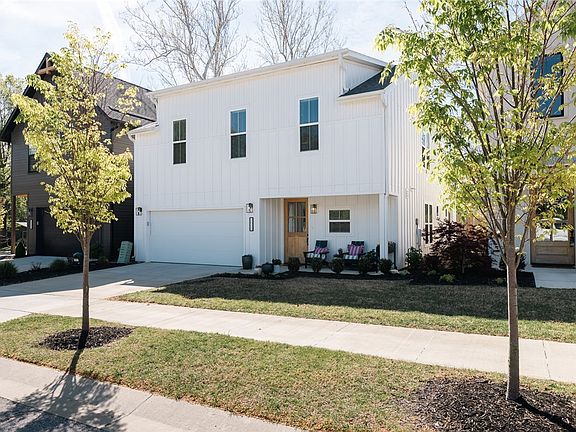 3rd image of 2609 N Gulley Grove Cir