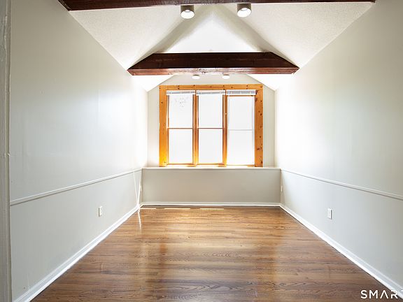 4th image of 48 Bowen Street