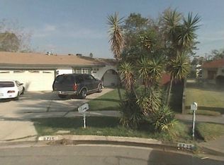 8715 Bayberry Ct, Fontana, CA 92335