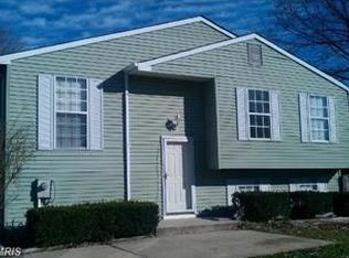 671 Quail Dr, Glen Burnie, MD 21061