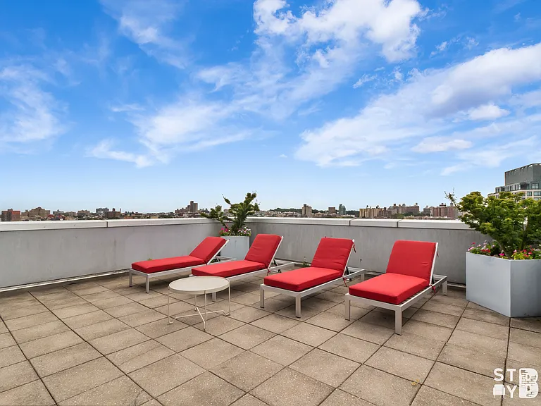 525 Clinton Ave #4G — Photo 14