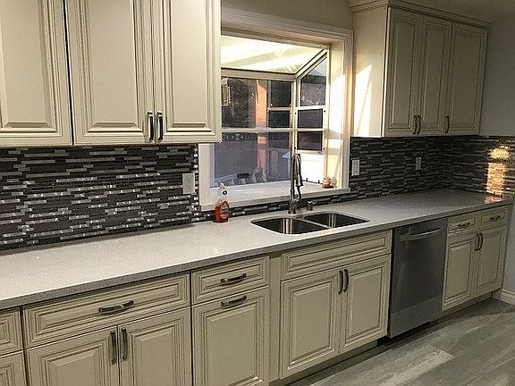 2nd image of 6743 Shoup Ave
