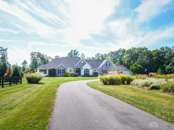 10313 Harrison Rd, Loveland, OH 45140