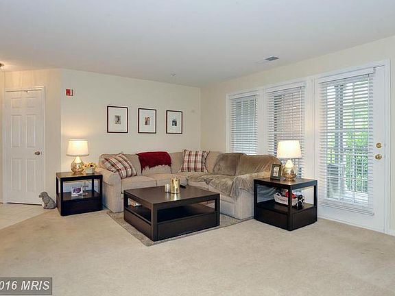 2nd image of 6602 Thackwell Way Unit E
