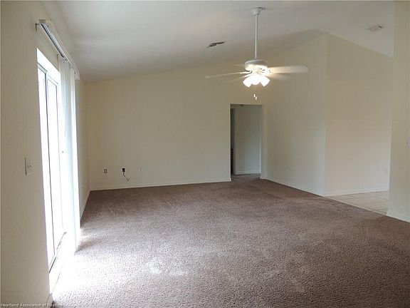 5th image of 10018 S Orange Blossom Blvd