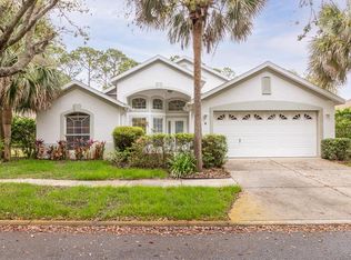 4 Saint Andrews Ct, Palm Coast, FL 32137