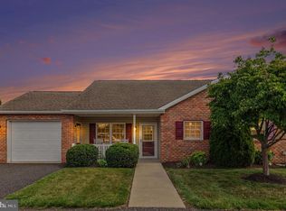 31 Luwig Ln, Pottstown, PA 19464