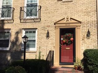 3229 Dunster Ct, Fairfax, VA 22030