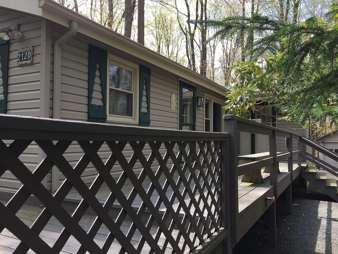 2120 Totem Trl photo 1