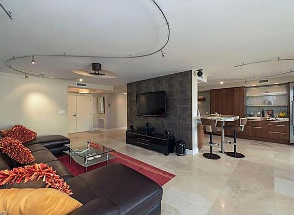 4th image of 4451 Gulf Shore Blvd N APT 1606
