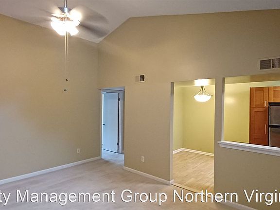 3rd image of 12219 Chaucer Ln