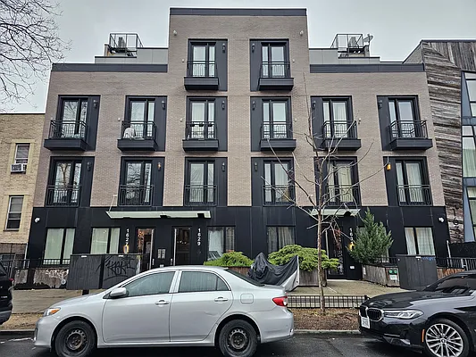 Rented by NYC REALTY GROUP 693 | media 26