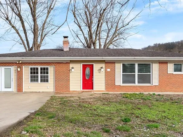 105 Lavernel Dr, Fenton, MO 63026