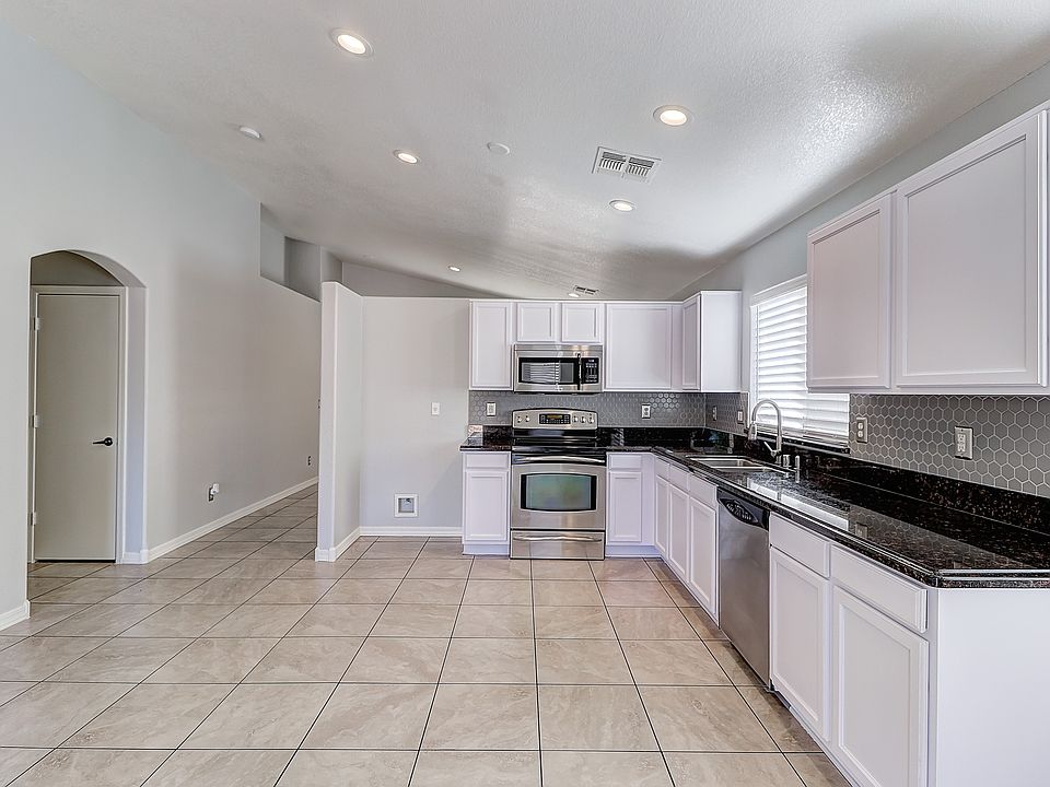 1st image of 12906 W Voltaire Ave