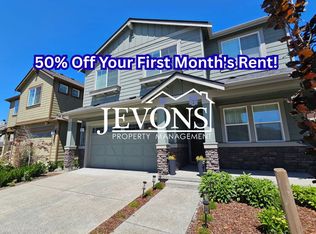 1703 14th Pl NE, Issaquah, WA 98029