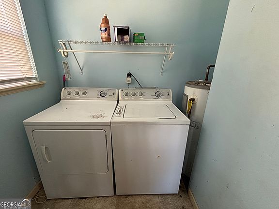 4th image of 4477 Fortune Hole Rd