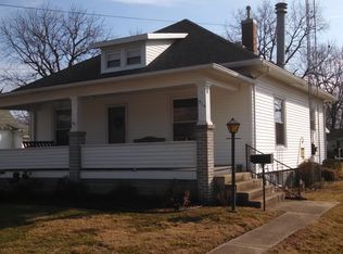 314 E Adams St, Rushville, IL 62681