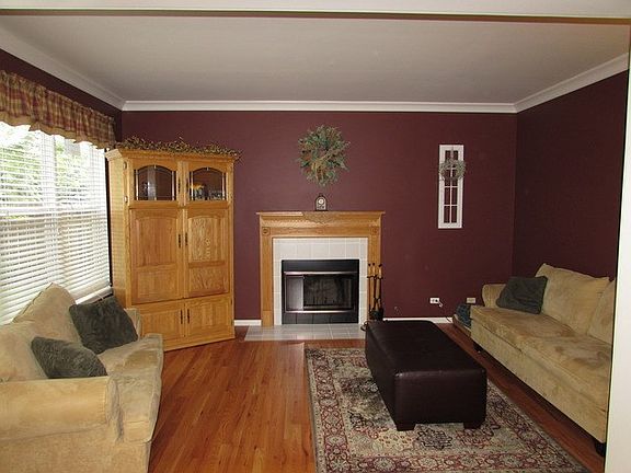 4th image of 1725 Pinnacle Dr