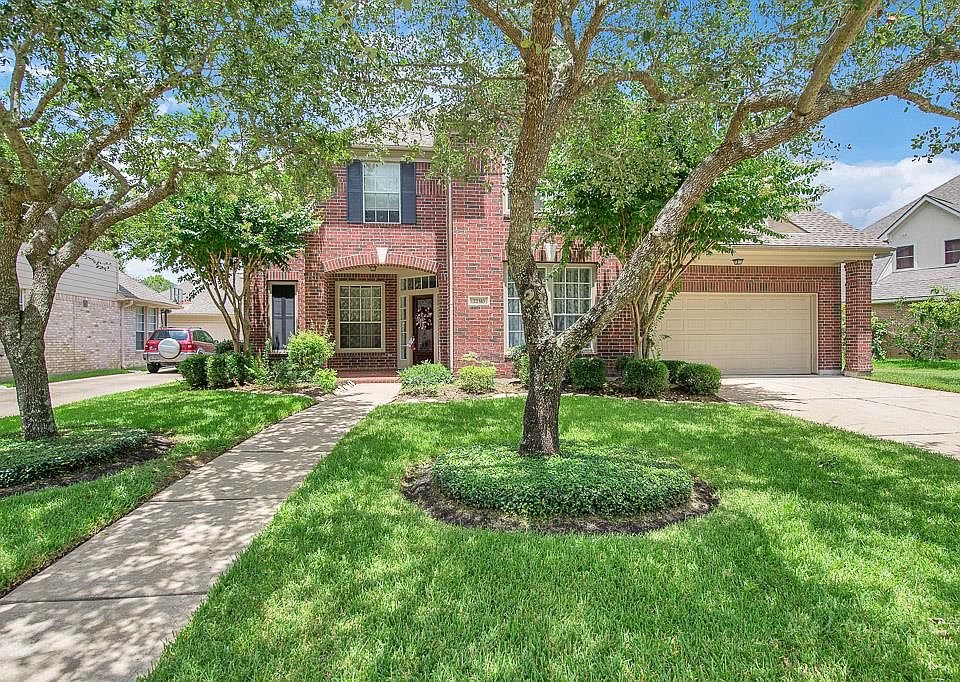 1st image of 22310 Rolling Meadow Ln