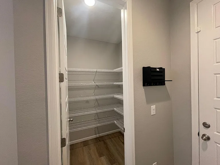 24220 E 41st Ave — Photo 10