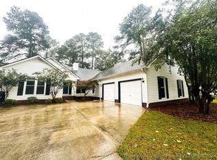 1342 SE Sawyer Ct, Hope Mills, NC 28348