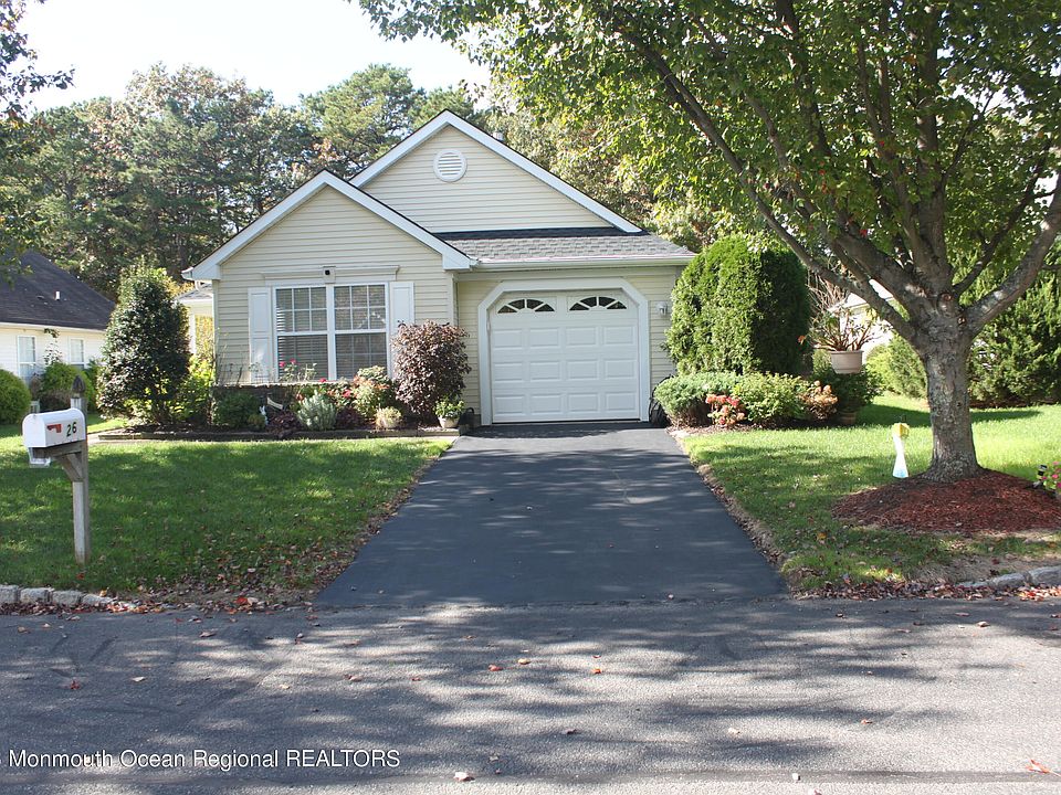 1st image of 26 Rosewood Court