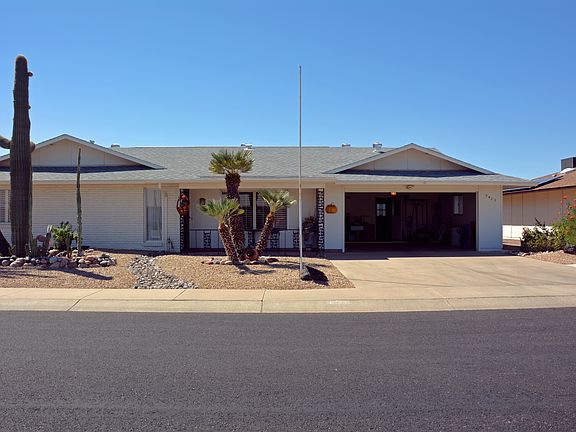3rd image of 9403 W Willowbrook Dr