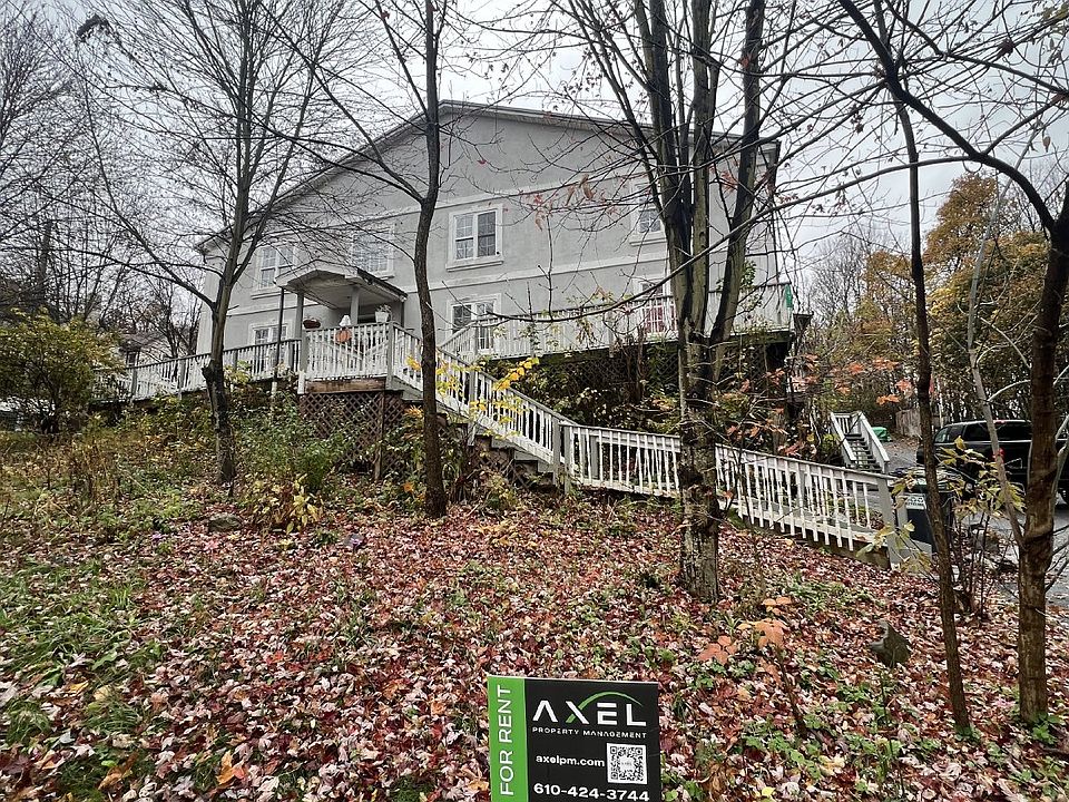 67 Main St Delaware Water Gap, PA Zillow Apartments for Rent in