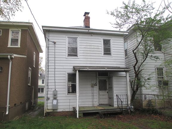 2nd image of 602 Arnold Ave