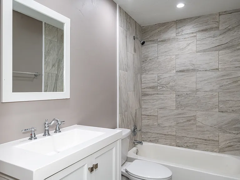 2821 Blackhawk Rd — Photo 32