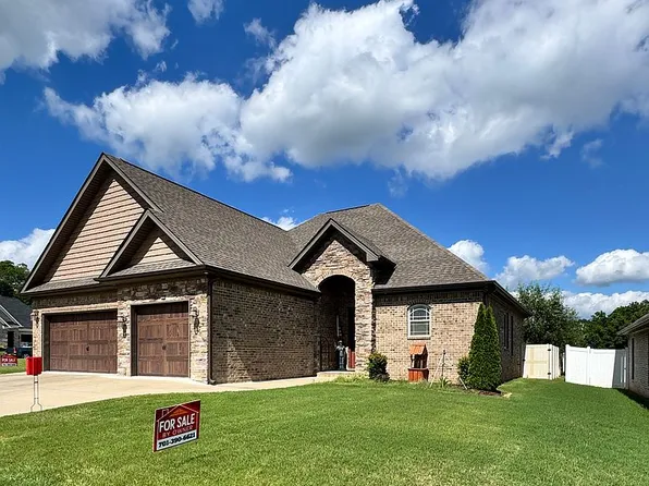 723 Karah Avery Ave, Rogersville, AL 35652