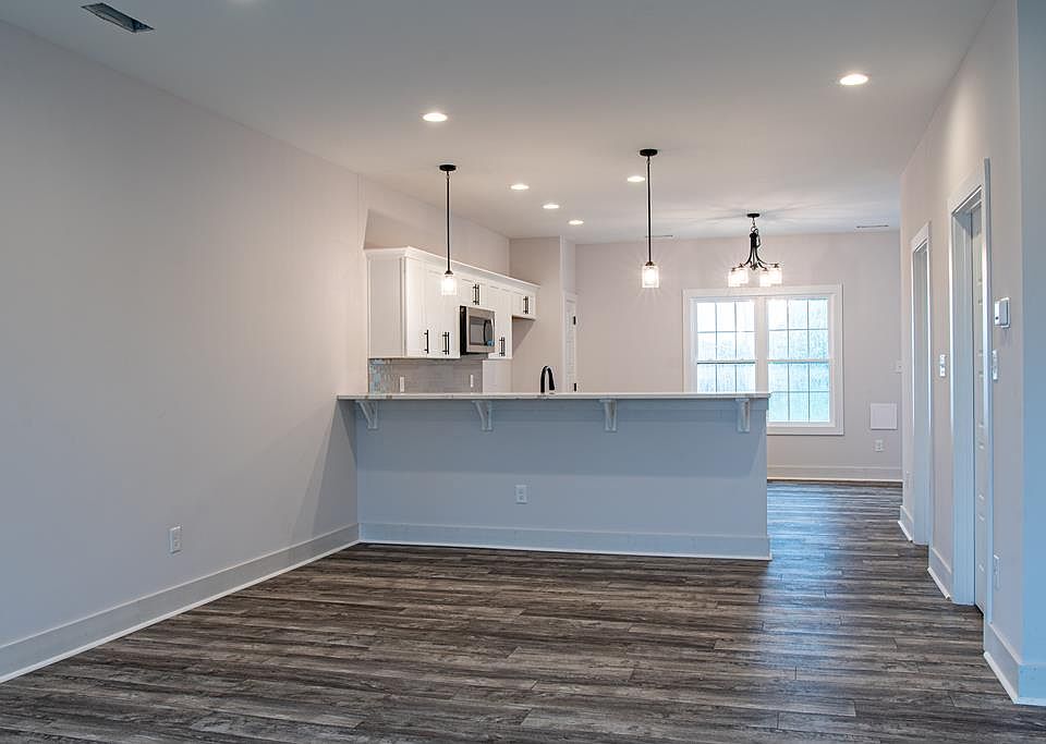 513 Cabell St Danville VA Zillow