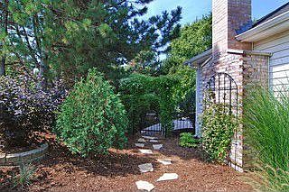 2nd image of 121 Claremont Dr