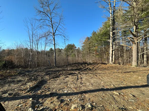 330 Central Avenue, Lewiston, ME 04240