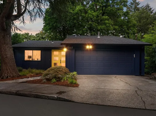 2317 SW Market Street Dr, Portland, OR 97201