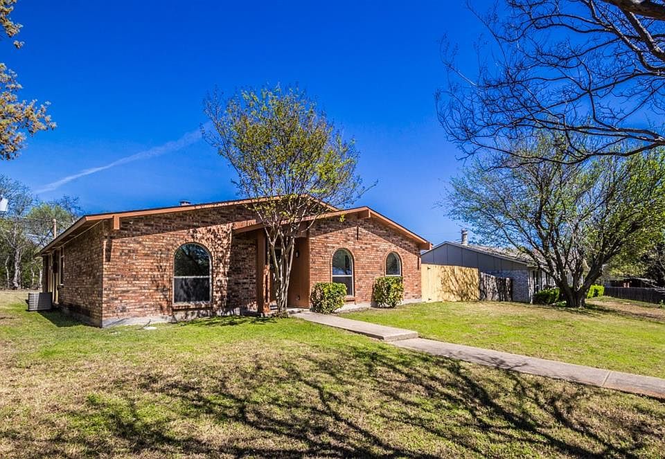 1st image of 707 Tara Dr