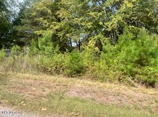 1663 Mallard Point Rd, Batesville, MS 38606