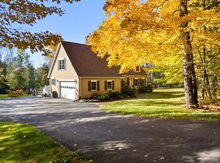 63 Eaton Ridge Dr, Holden, ME 04429