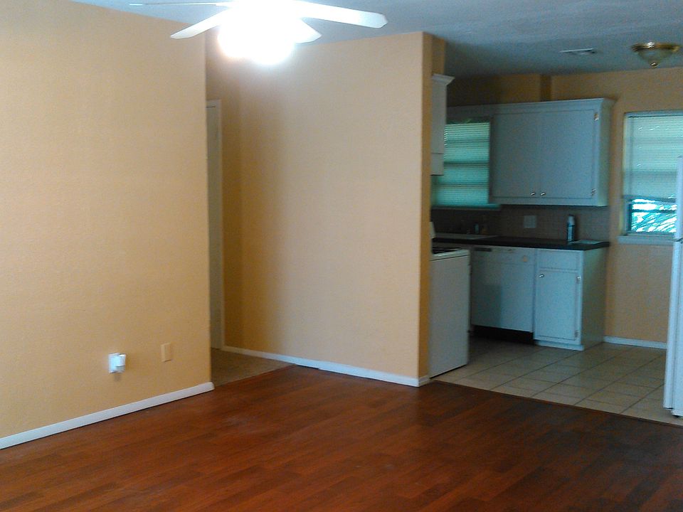 1st image of 229 S Irving Dr