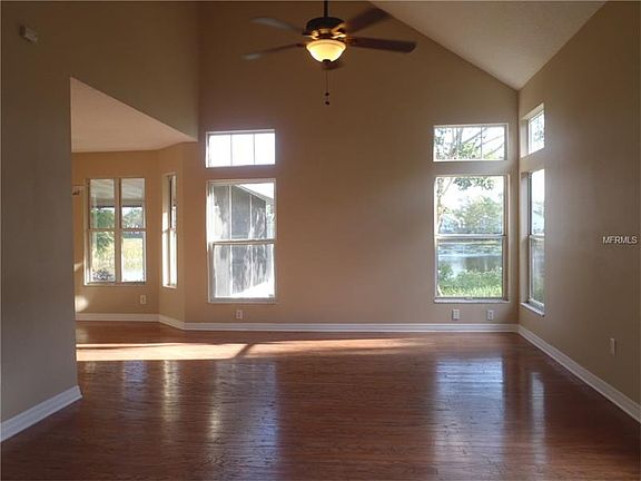 5th image of 9959 Aloma Bend Ln