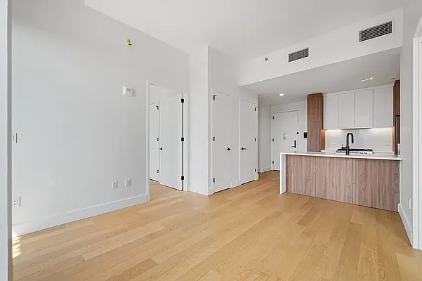 Rented by Living New York | media 9