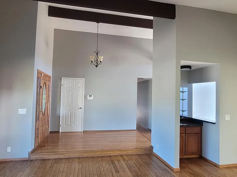 781 Coffeewood Ct — Photo 5